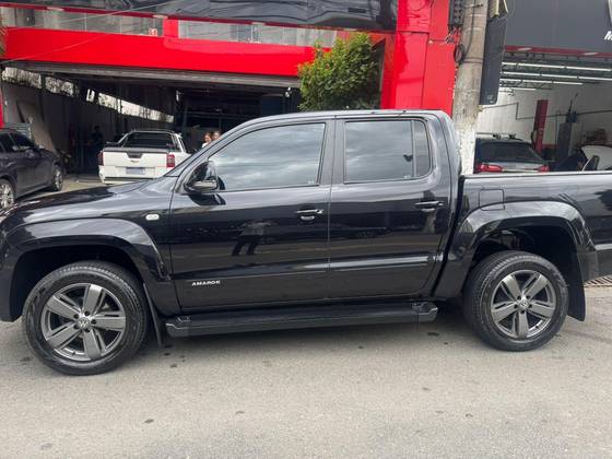 VOLKSWAGEN AMAROK 2.0 HIGHLINE 4X4 CD 16V TURBO INTERCOOLER DIESEL 4P AUTOMÁTICO